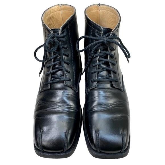 John Fluevog Other - John Fluevog Angels Black Leather Lug Sole Combat Boots 9  Square Toed
